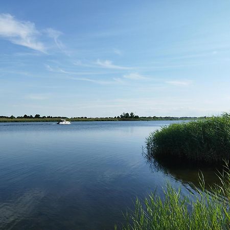 Apartamenty Wislany Przekop Gdańsk Exteriör bild